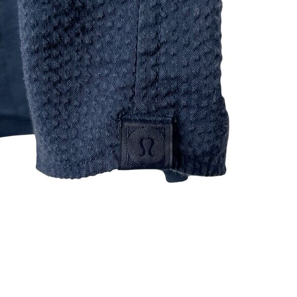 Lululemon Shirt Men’s Medium Blue Camp Collar Short Sleeve - Picture 2 of 5